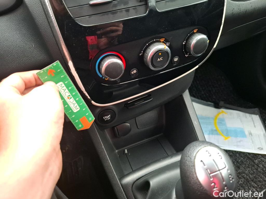  Renault  Clio RENAULT  Société VU 5p Berline Air MédiaNav Energy dCi 75 E6 #12