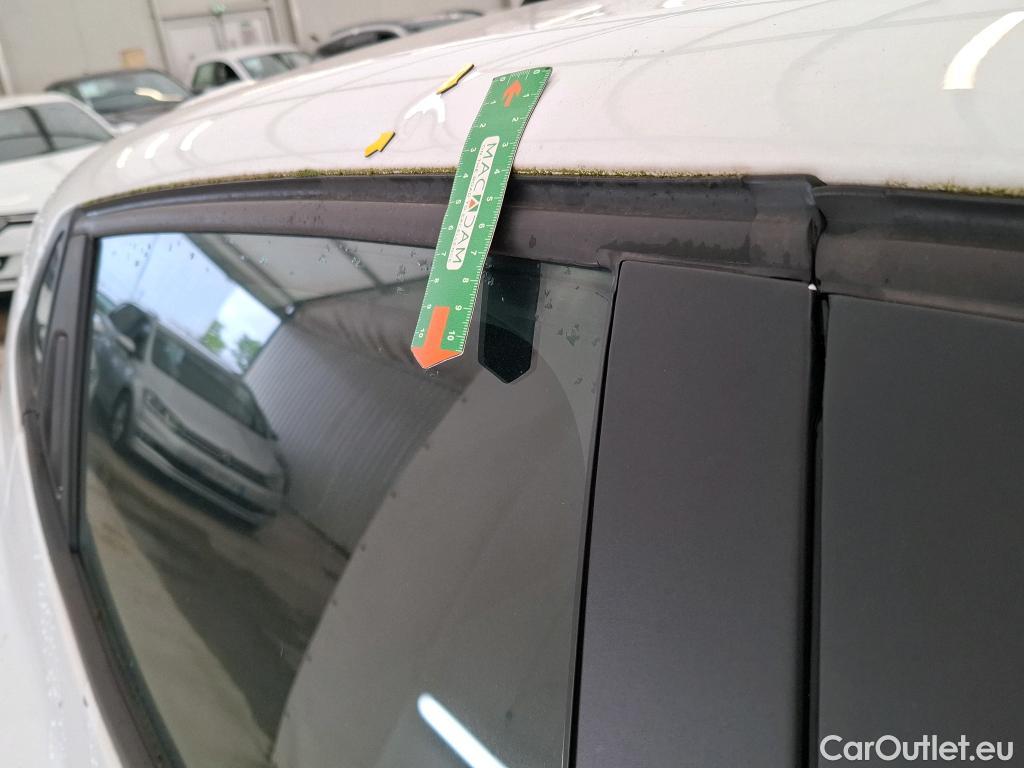  Renault  Clio RENAULT  Société VU 5p Berline Air MédiaNav Energy dCi 75 E6 #37
