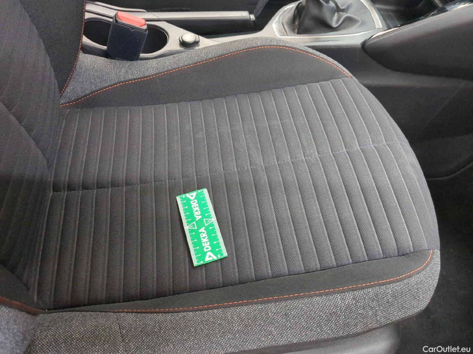  Peugeot  2008  Active Pack 1.5 HDi 110CV BVM6 E6d #1