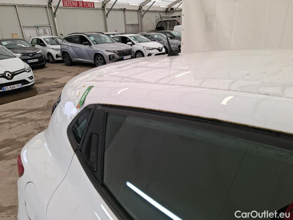  Renault  Clio RENAULT  Société VU 5p Berline Air MédiaNav Energy dCi 75 E6 #33