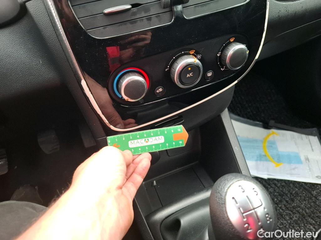  Renault  Clio RENAULT  Société VU 5p Berline Air MédiaNav Energy dCi 75 E6 #13