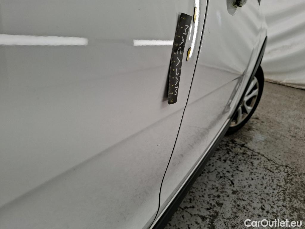  Citroen  C3 CITROEN  / 2016 / 5P / Berline PureTech 82 S&S BVM Feel Business #5