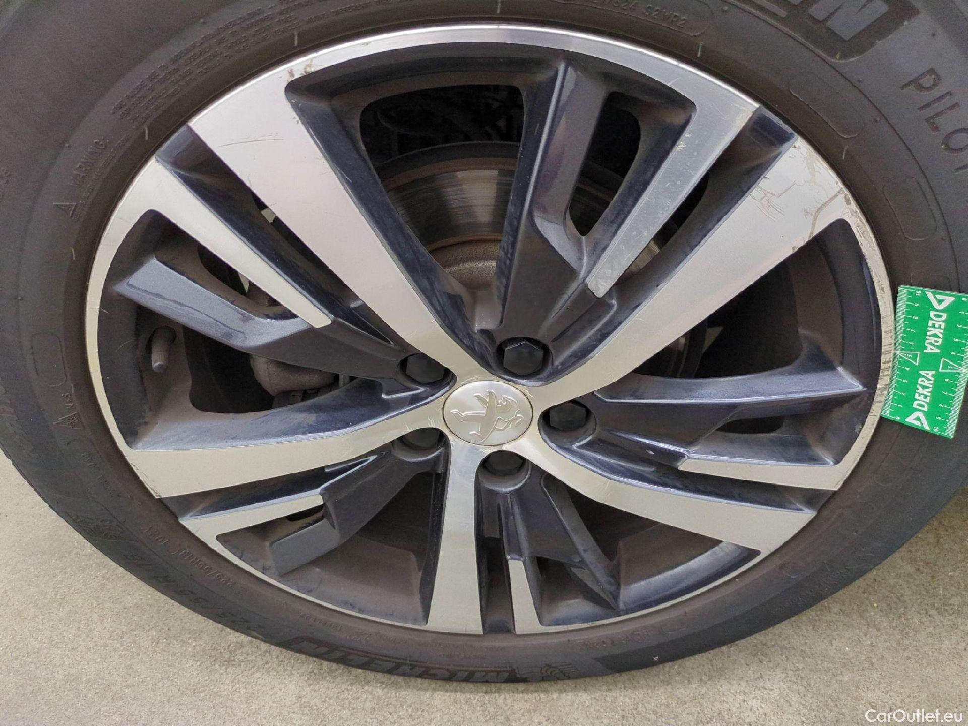  Peugeot  3008  Allure Business 1.5 HDi 130CV BVA8 E6d #21