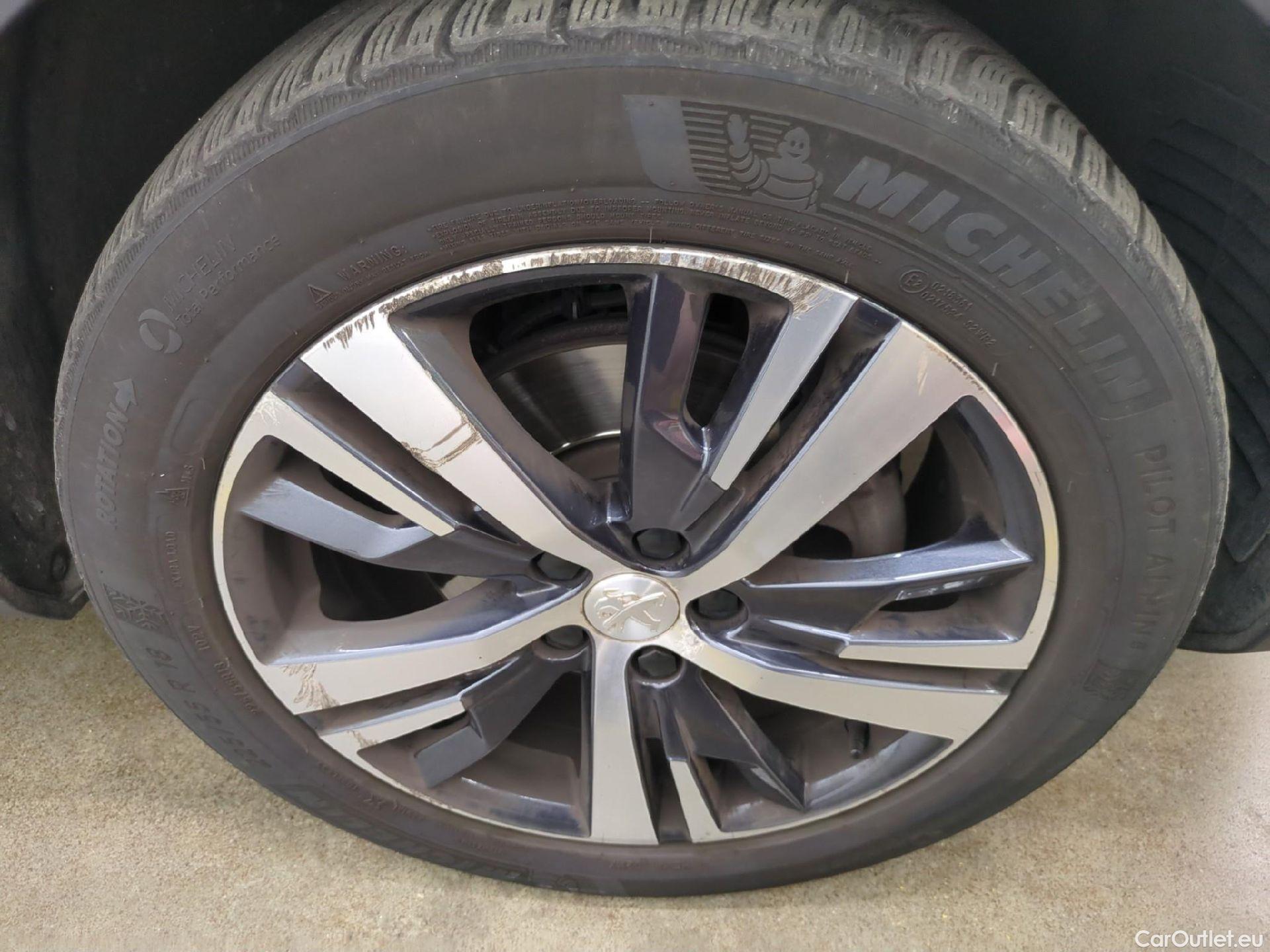  Peugeot  3008  Allure Business 1.5 HDi 130CV BVA8 E6d #6