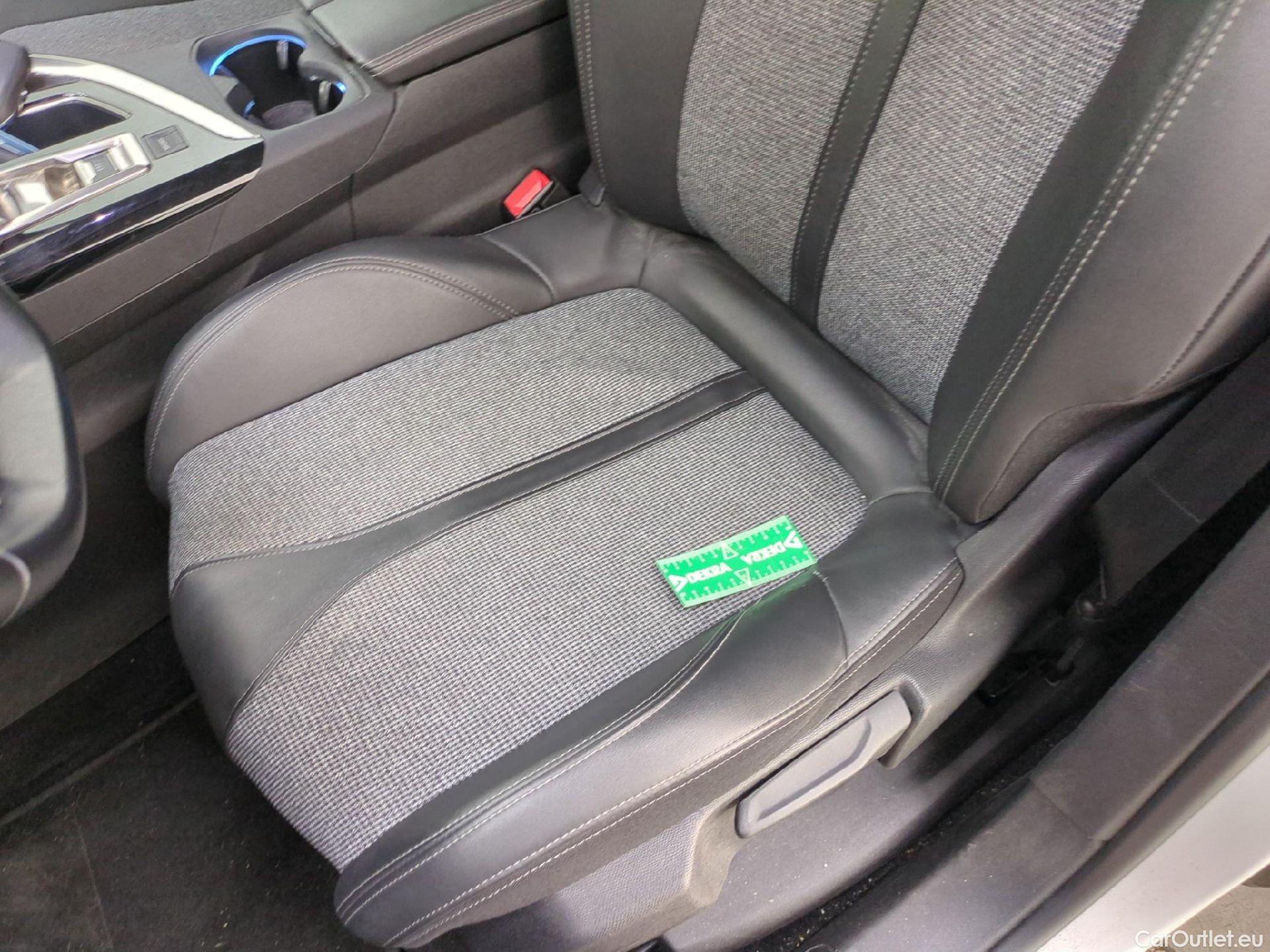  Peugeot  3008  Allure Business 1.5 HDi 130CV BVA8 E6d #3