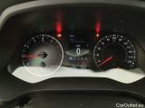  Renault  Captur Renault  TCe 90 Corporate Edition 5d #8