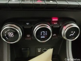  Renault  Captur Renault  TCe 90 Corporate Edition 5d #24