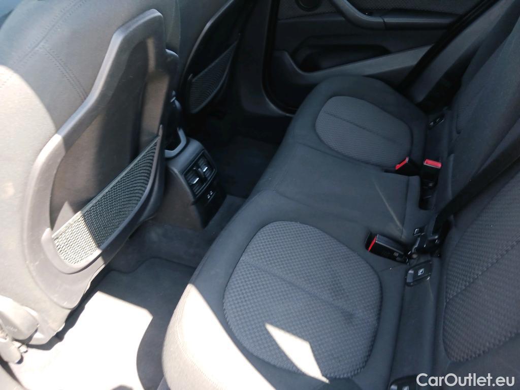  Bmw  X1 BMW  / 2015 / 5P / todoterreno sDrive16d Aut. Business #25