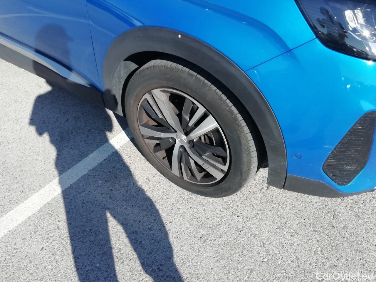  Peugeot  3008  Hybrid 225 Allure 1.6 Plug-In 225CV AT8 E6d #9