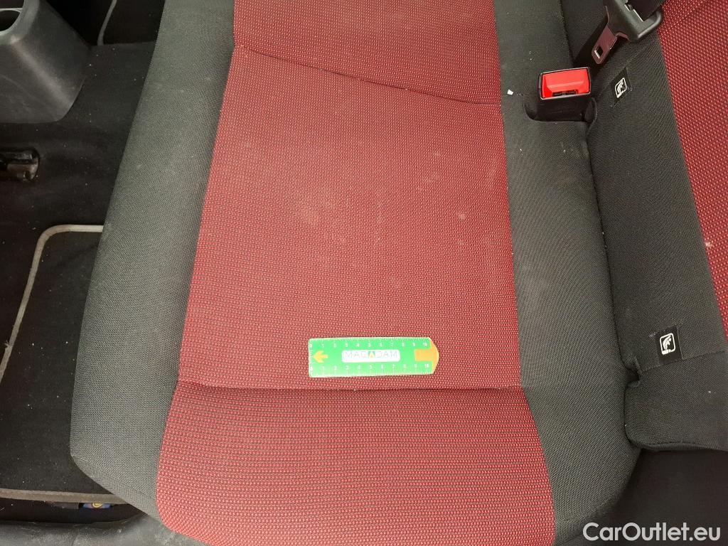  Citroen  C4 Cactus  Feel 1.2 PureTech 80CV BVM5 E6 #15