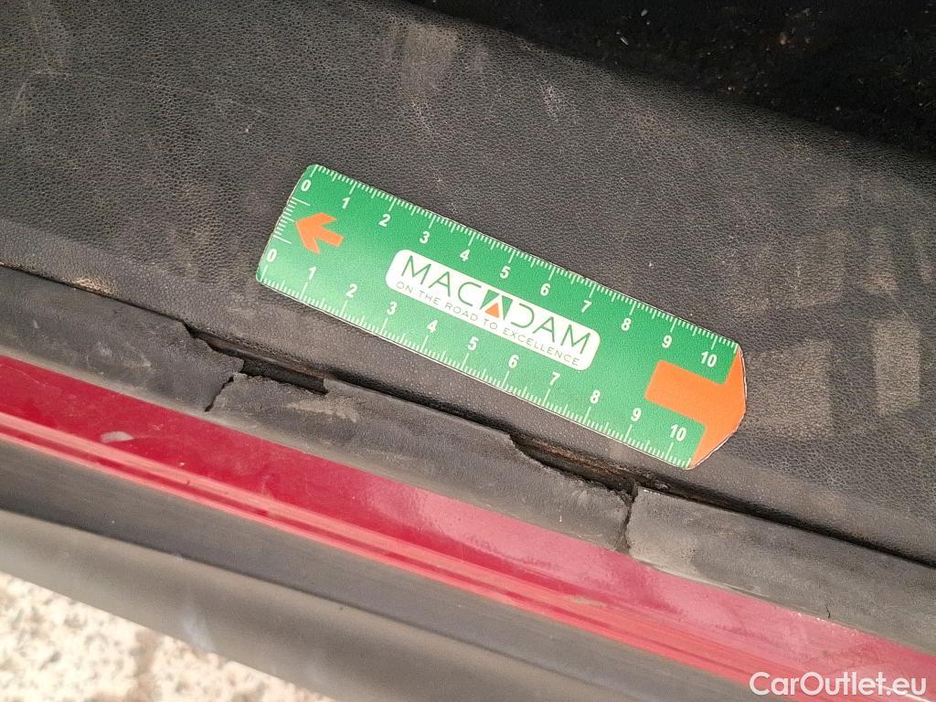  Citroen  C4 Cactus  Feel 1.2 PureTech 80CV BVM5 E6 #2