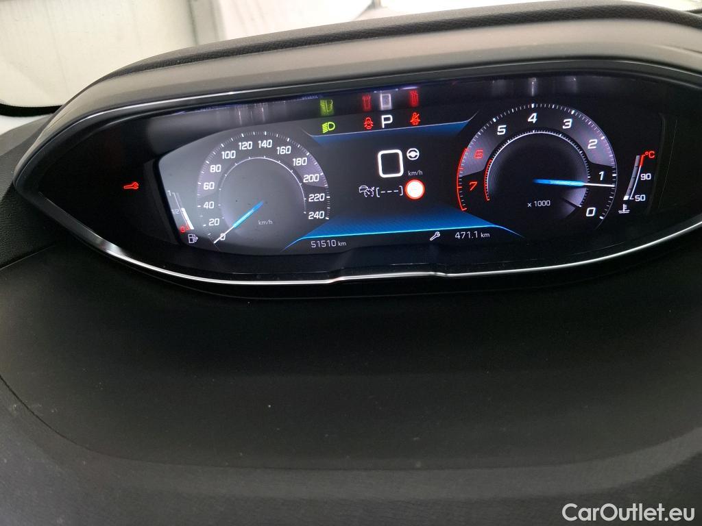  Peugeot  3008  Allure Pack 1.2 PureTech 130CV BVA8 E6d #46