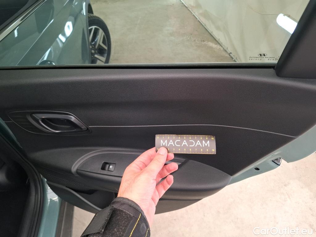  Hyundai  Bayon HYUNDAI   2021  5P  SUV 10 TGDI 100 DCT 7 HYB 48V CREATIVE #3