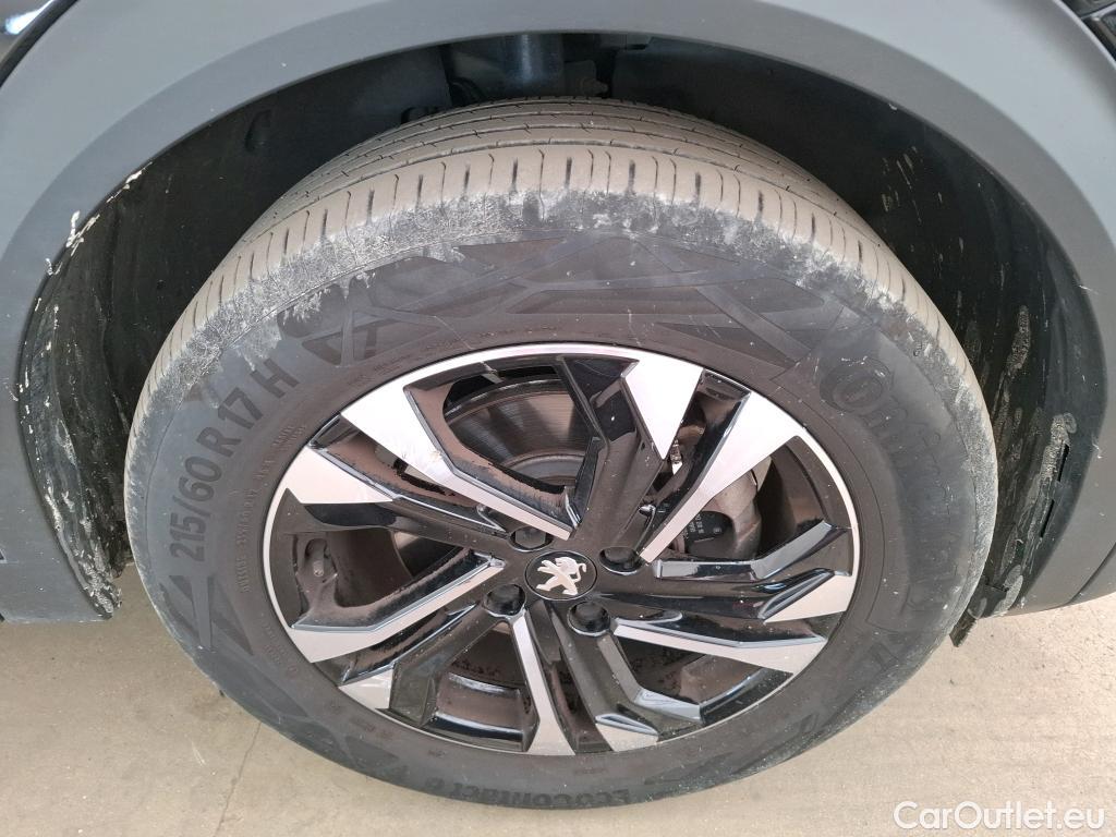  Peugeot  2008 PEUGEOT  / 2019 / 5P / Crossover BLUEHDI 130 S&S EAT8 ALLURE PACK #1