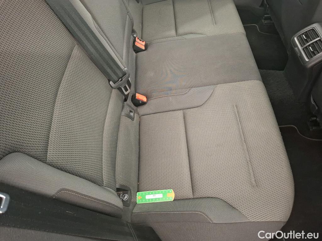 Volkswagen  Golf  VII Berline Confortline Business BMT 2.0 TDI 150CV BVA7 E6dT #11