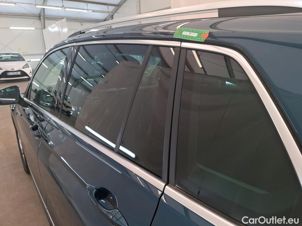  Volkswagen  Tiguan VOLKSWAGEN  / 2020 / 5P / SUV 2.0 TDI 150 DSG7 Elegance #28