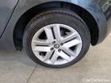  Renault  Clio RENAULT  / 2019 / 5P / BERLINA 1.0 TCE 66KW BUSINESS #19