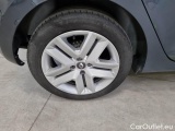  Renault  Clio RENAULT  / 2019 / 5P / BERLINA 1.0 TCE 66KW BUSINESS #69