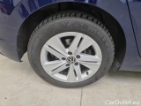  Volkswagen  Golf  VOLKSWAGEN / 2019 / 5P / BERLINA 2.0 TDI SCR LIFE DSG #18