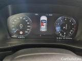  Volvo  XC 40 VOLVO XC40 / 2017 / 5P / SUV B4 AWD AUTOMATICO MOMENTUM #4