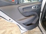  Volvo  XC 40 VOLVO XC40 / 2021 / 5P / SUV B4 AUTOMATICO PLUS DARK #30