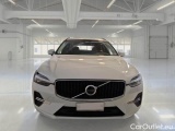  Volvo  XC60 VOLVO  / 2021 / 5P / SUV B4 D AUTOMATICO MOMENTUM PRO #6