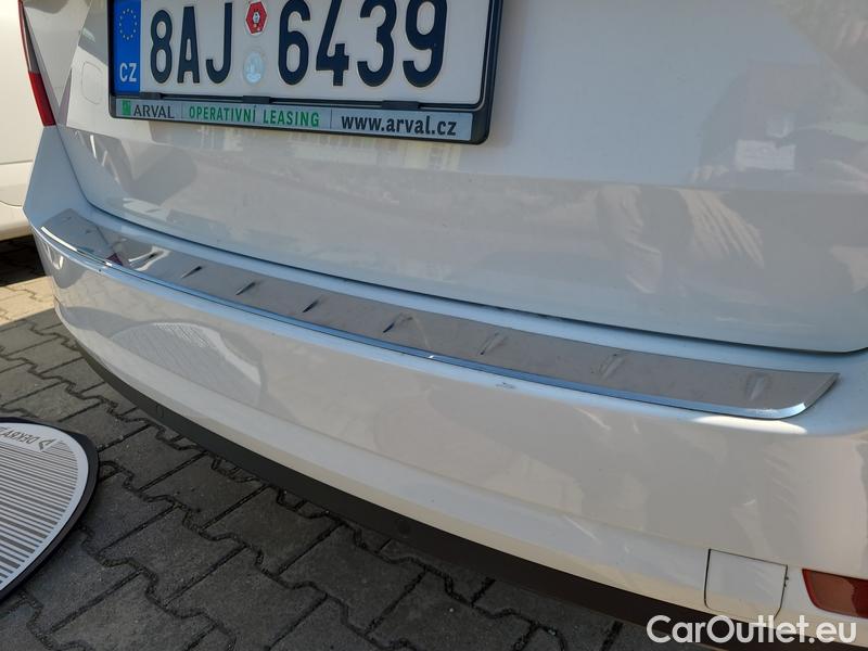  Skoda  Octavia  Combi  (5E5)(03.2017->)  Com TDI 110 Ambit. AT #14