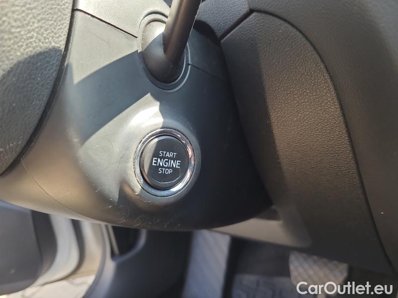  Skoda  Octavia  Combi  (5E5)(03.2017->)  Com TDI 110 Ambit. AT #2