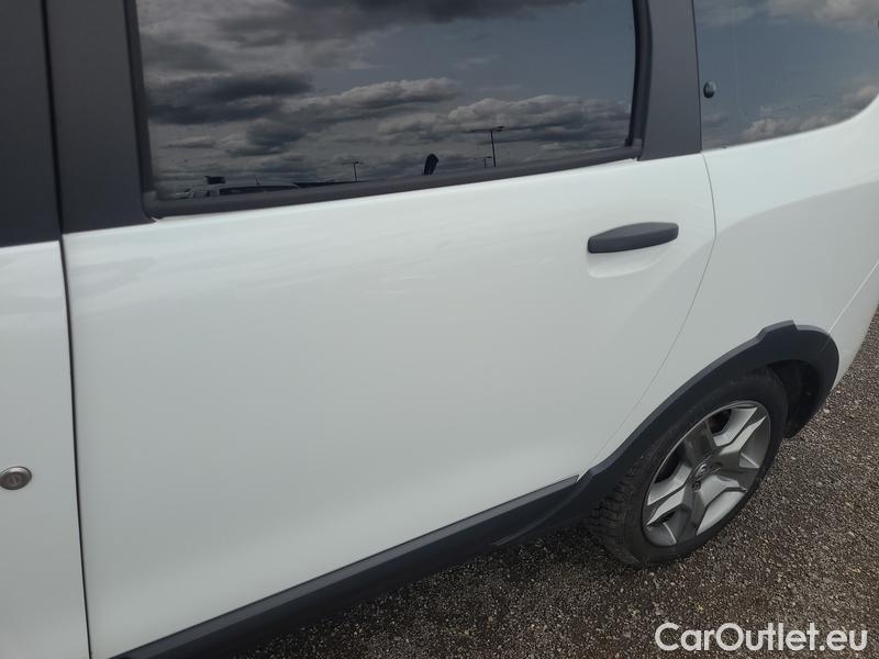  Dacia  Lodgy  (2012)  1.5dCi 70 SS Stepway 7S #6