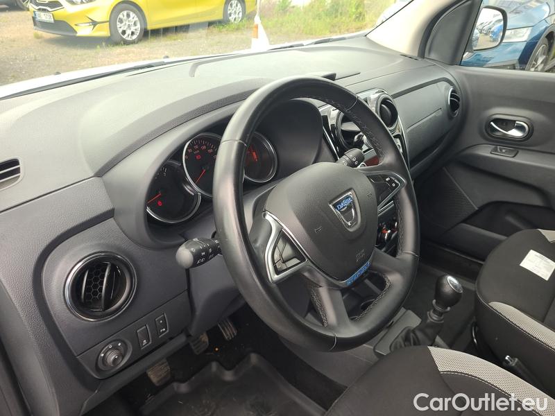  Dacia  Lodgy  (2012)  1.5dCi 70 SS Stepway 7S #22