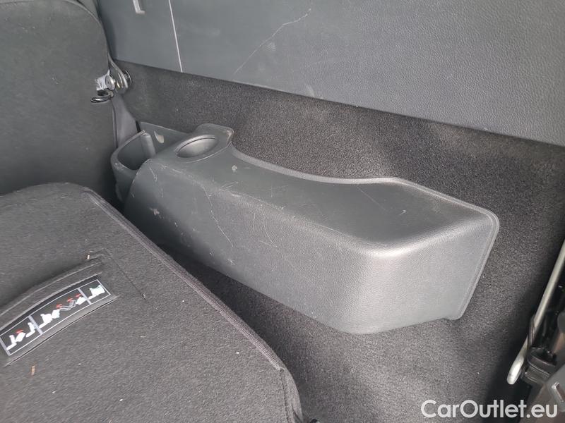  Dacia  Lodgy  (2012)  1.5dCi 70 SS Stepway 7S #12