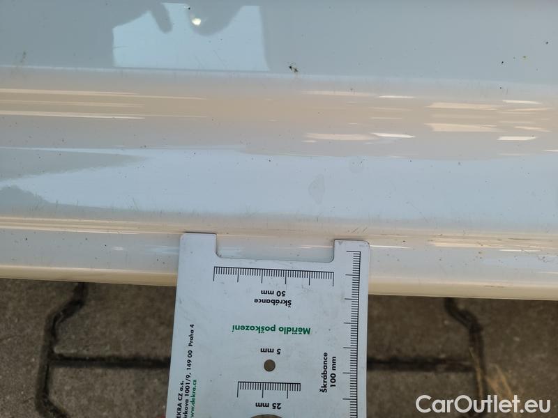 Skoda  Octavia  Combi  (5E5)(03.2017->)  Com TDI 110 Ambit. AT #8