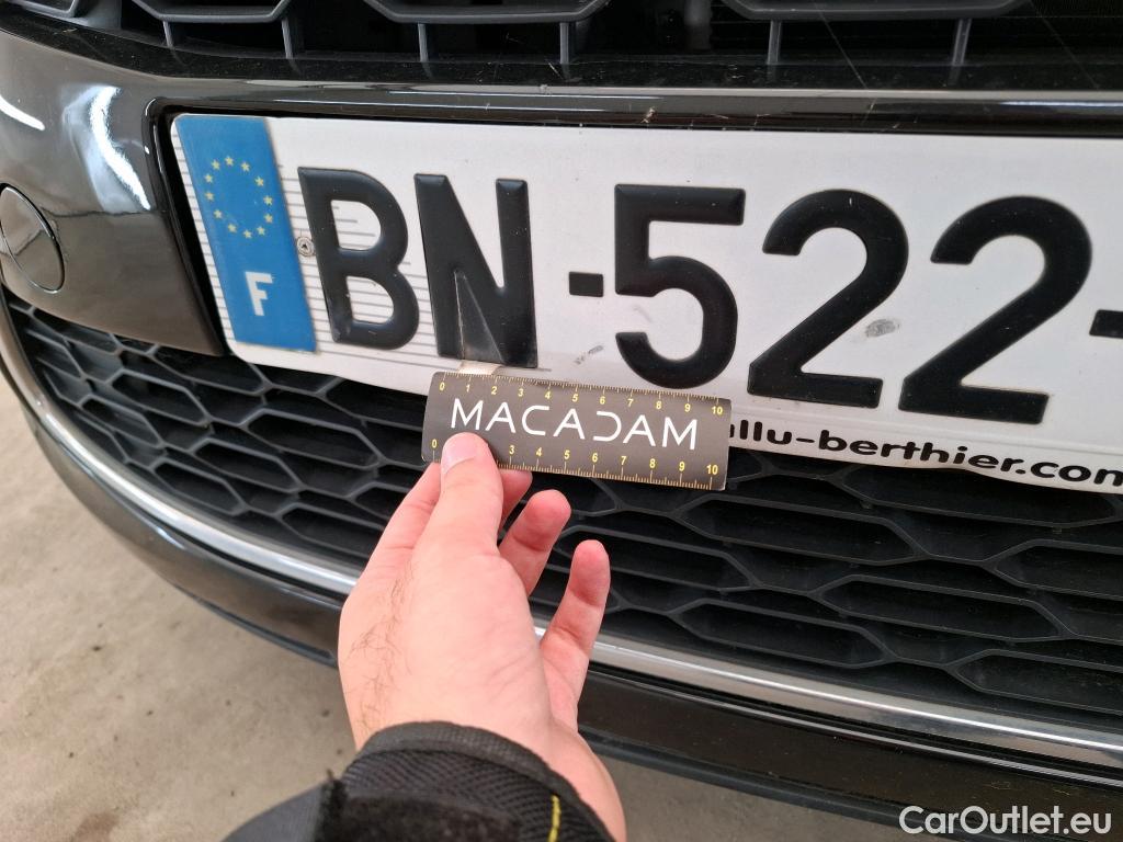  Citroen  C3 CITROEN  5p Berline Business HDi 70 FAP #37