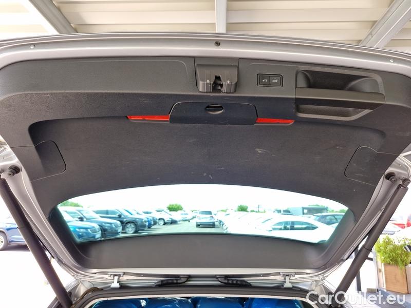  Volkswagen  Passat  Variant (CB5) (2019) Pas.Var.2.0TDI 110 Elegance #15
