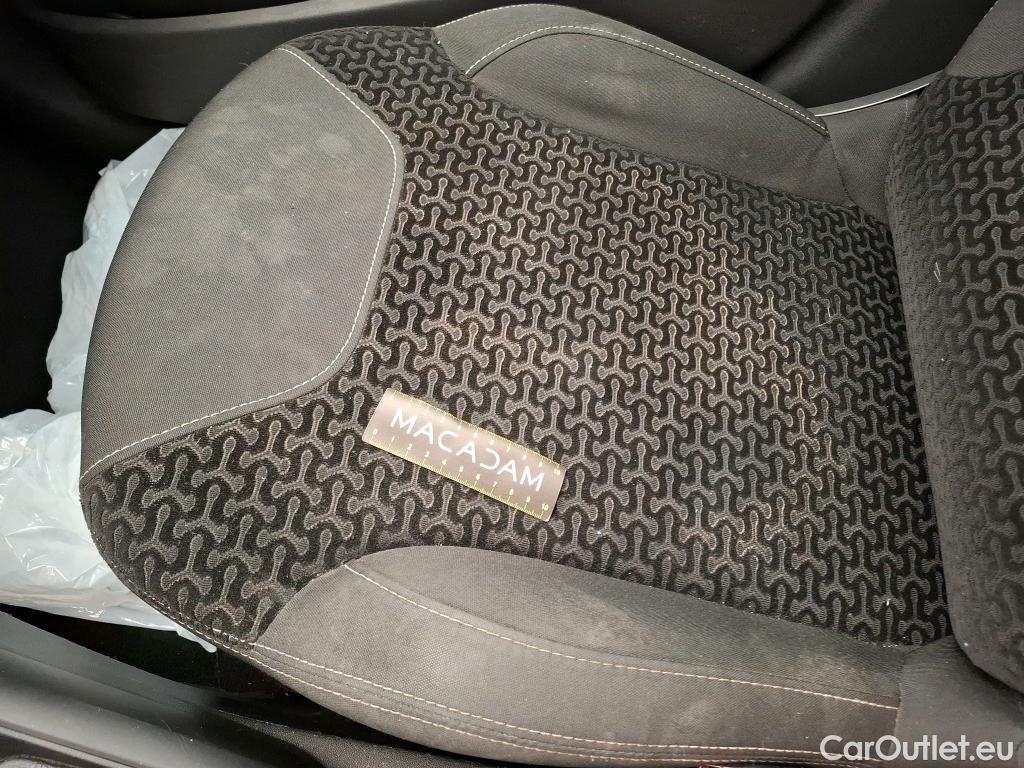  Citroen  C3 CITROEN  5p Berline Business HDi 70 FAP #31