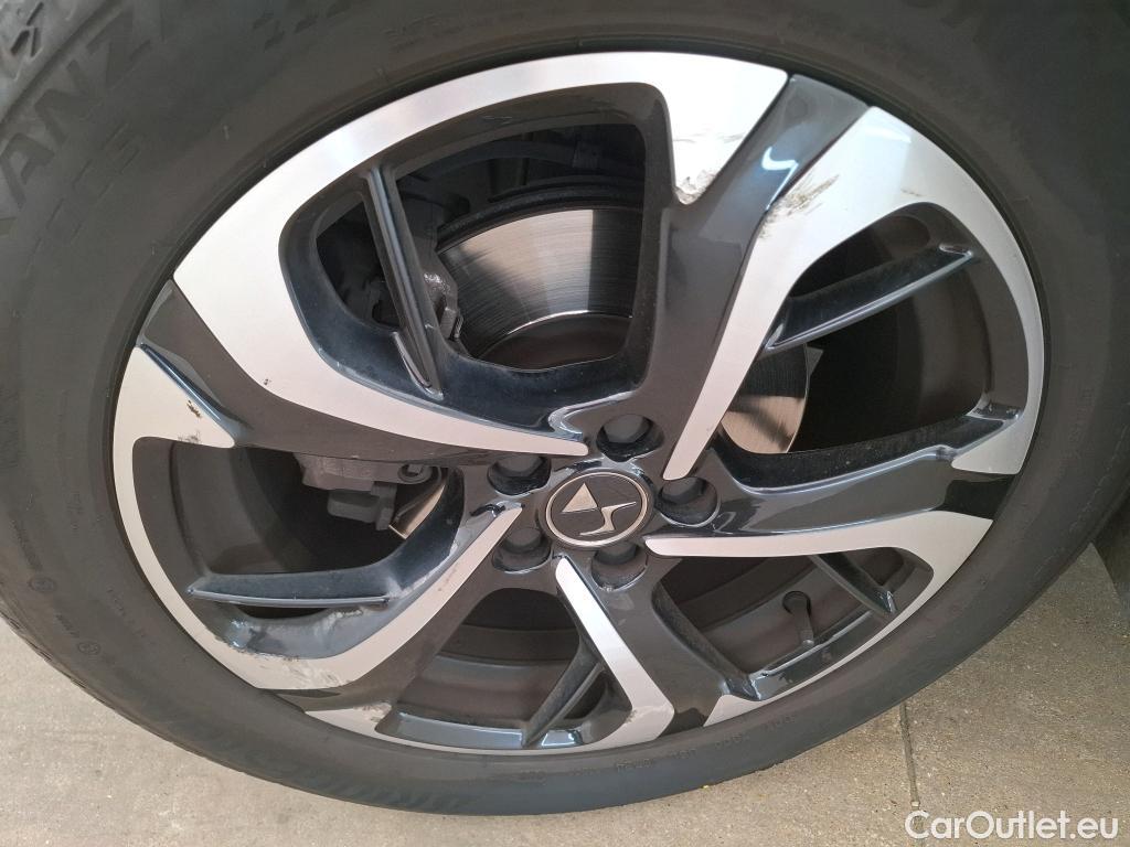  DS  DS7 7 Crossback Business 1.5 BlueHDi 130CV BVA8 E6d #14