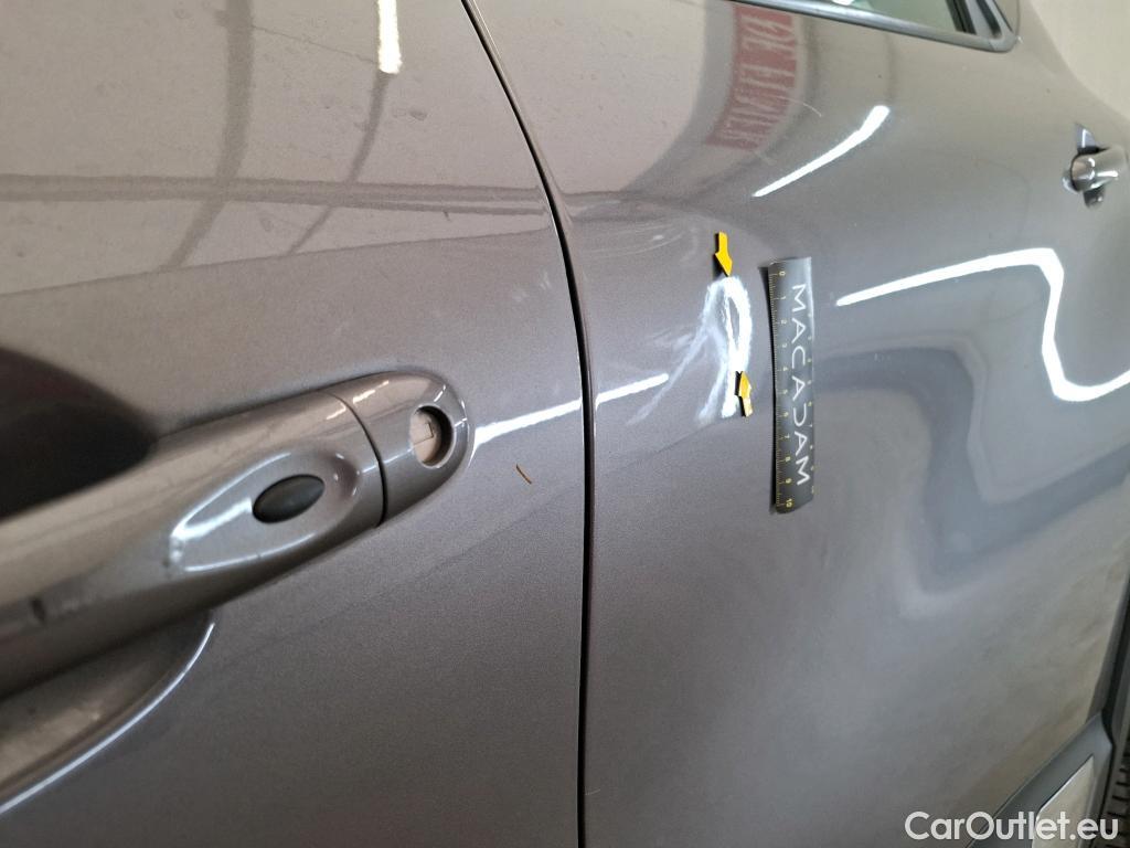 Renault  Captur  Business 0.9 TCe 90CV BVM5 E6 #25