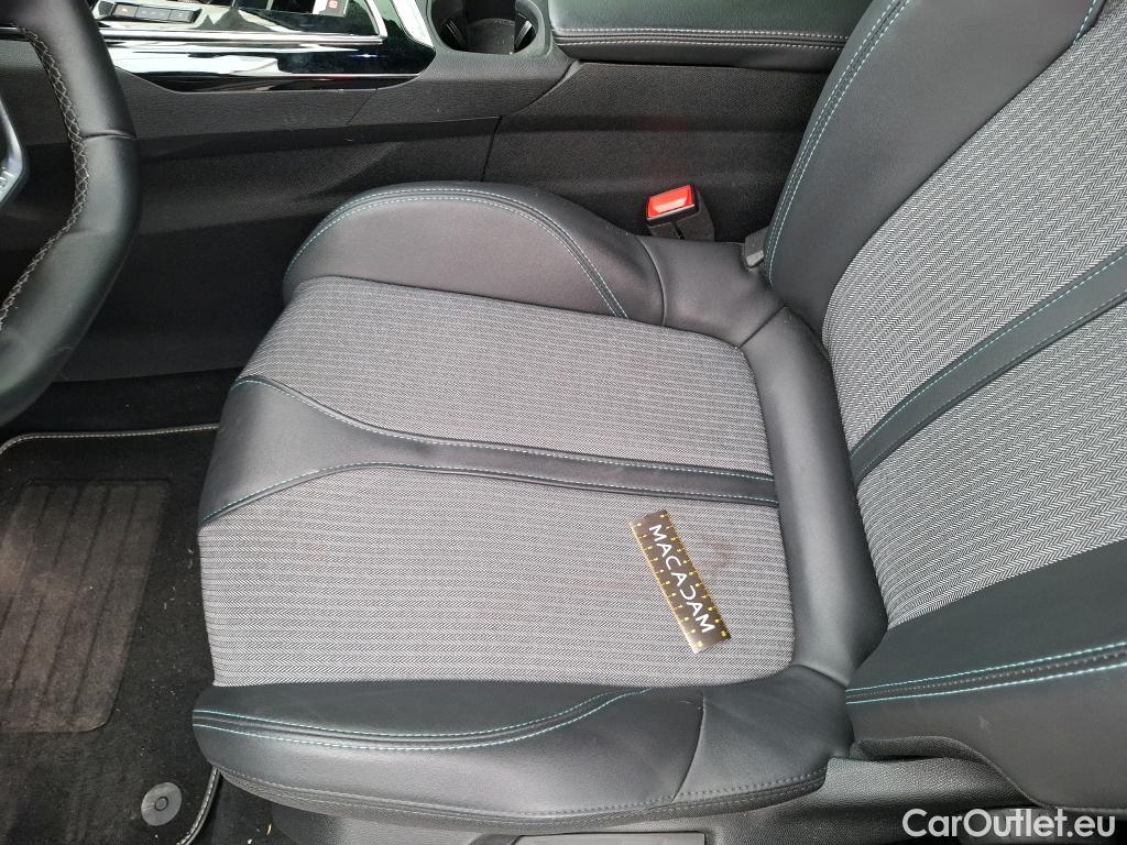  Peugeot  3008  II Allure Pack 1.2 PureTech 130CV BVA8 E6d #10
