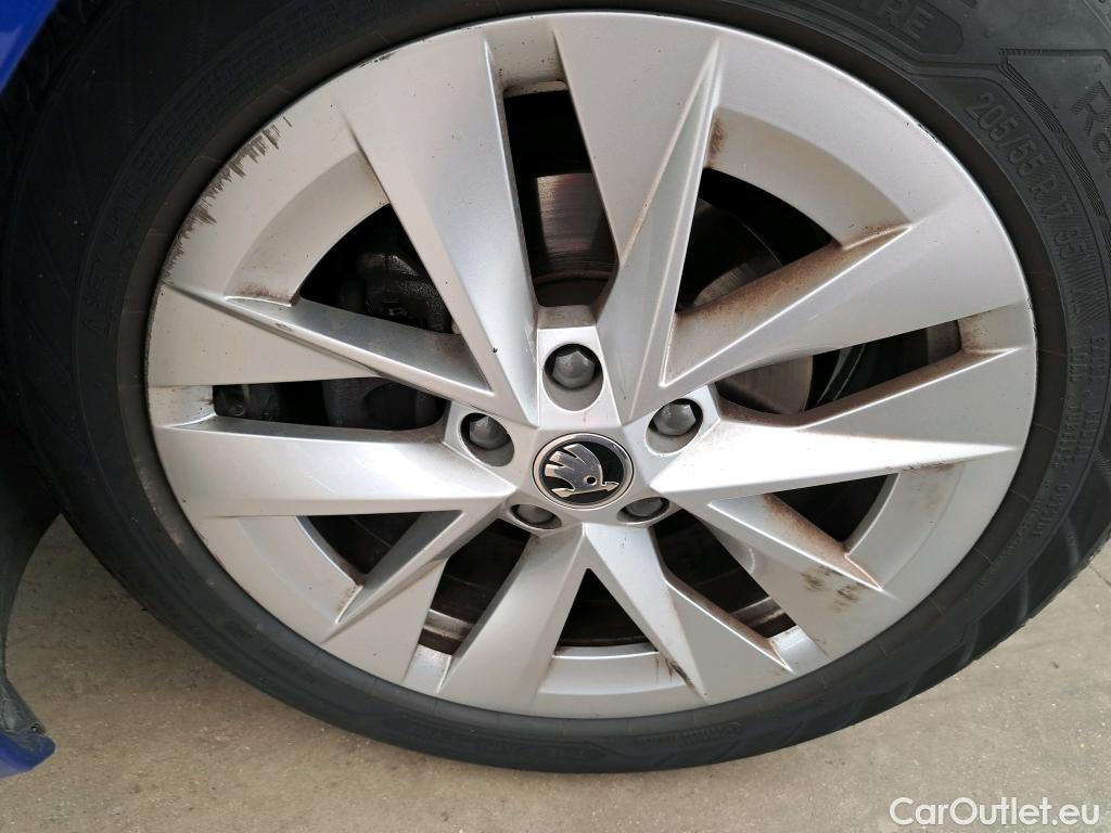  Skoda  Octavia  Break Business 2.0 TDI 150CV BVA7 E6d #5