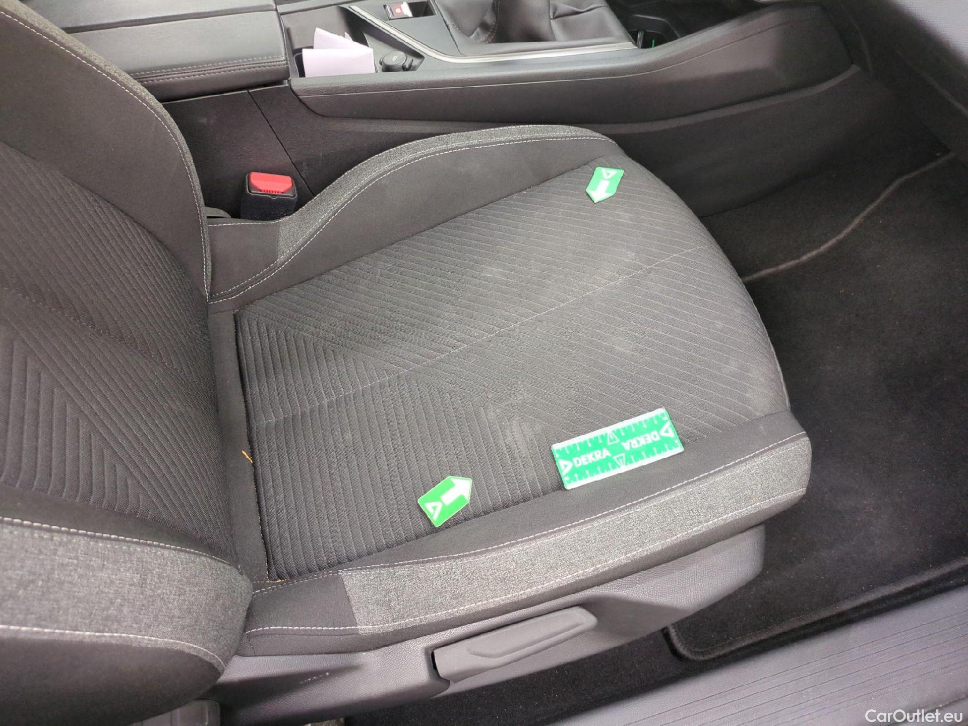  Peugeot  308 PEUGEOT  SW / 2021 / 5P / Break PureTech 110 S&S ACTIVE PACK #7