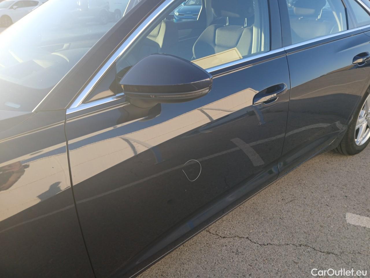  Audi  A6 AUDI  / 2018 / 4P / sedán 50 TFSIe quattro S tronic Sport #8