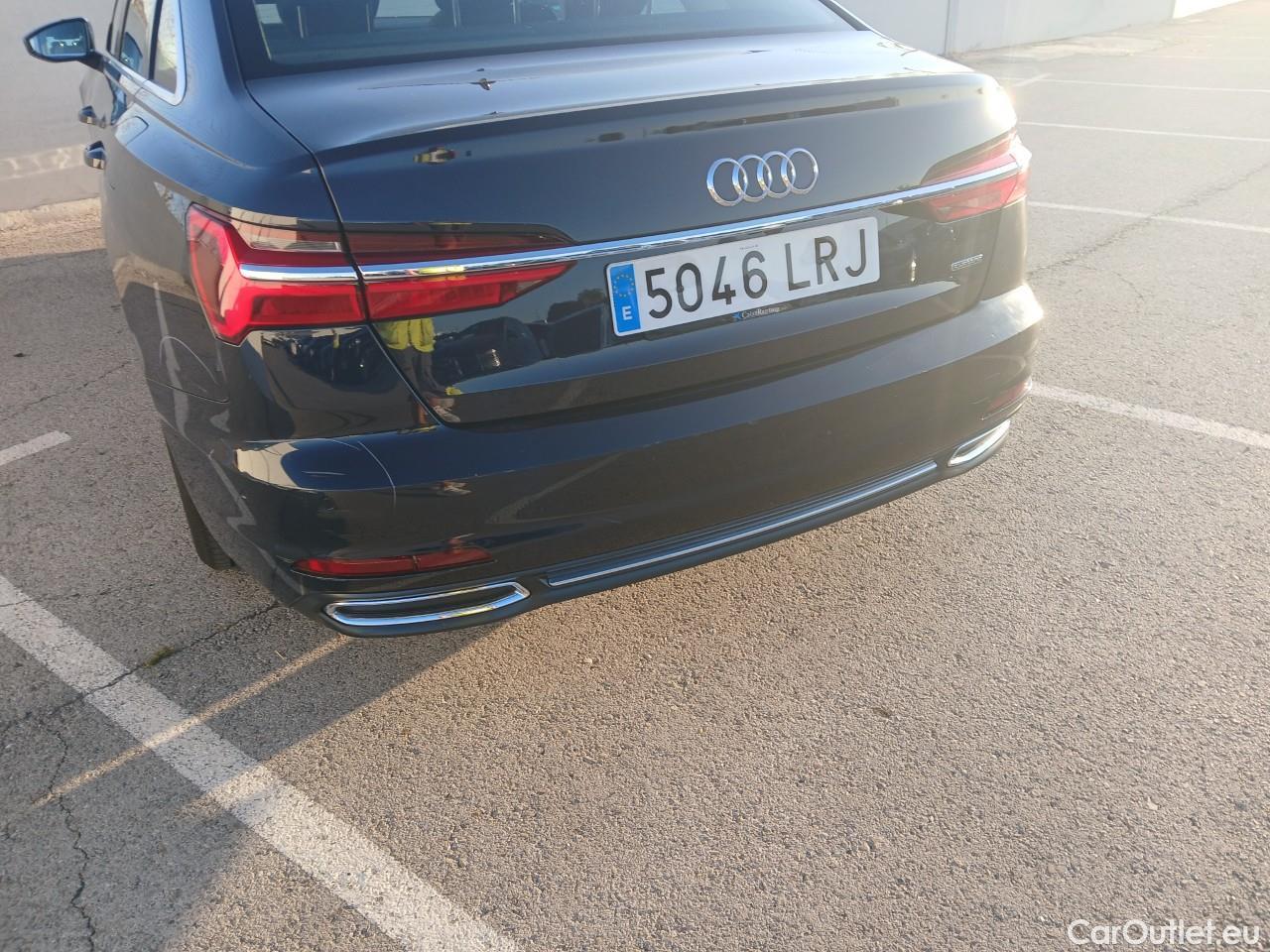  Audi  A6 AUDI  / 2018 / 4P / sedán 50 TFSIe quattro S tronic Sport #15