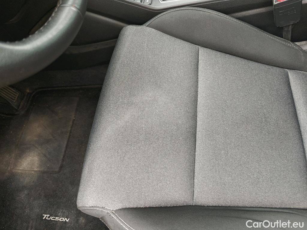  Hyundai  Tucson HYUNDAI  / 2018 / 5P / todoterreno 1.6 CRDI 85kW (116CV) 48V Tecno 4X2 #40