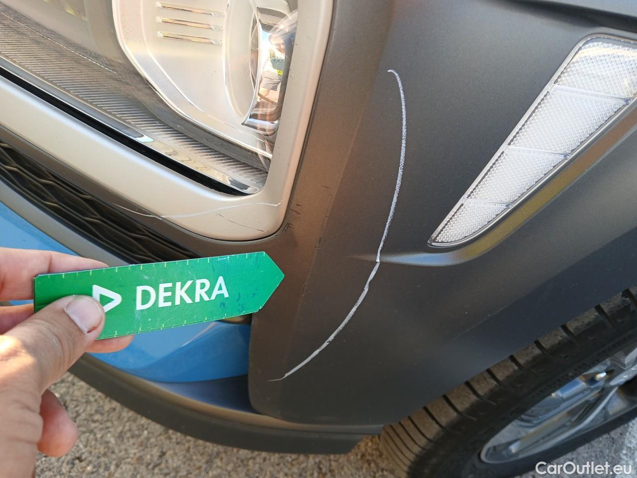  Hyundai  Konna HYUNDAI Kona / 2017 / 5P / todoterreno 1.6 GDI HEV Tecno Red DT #21