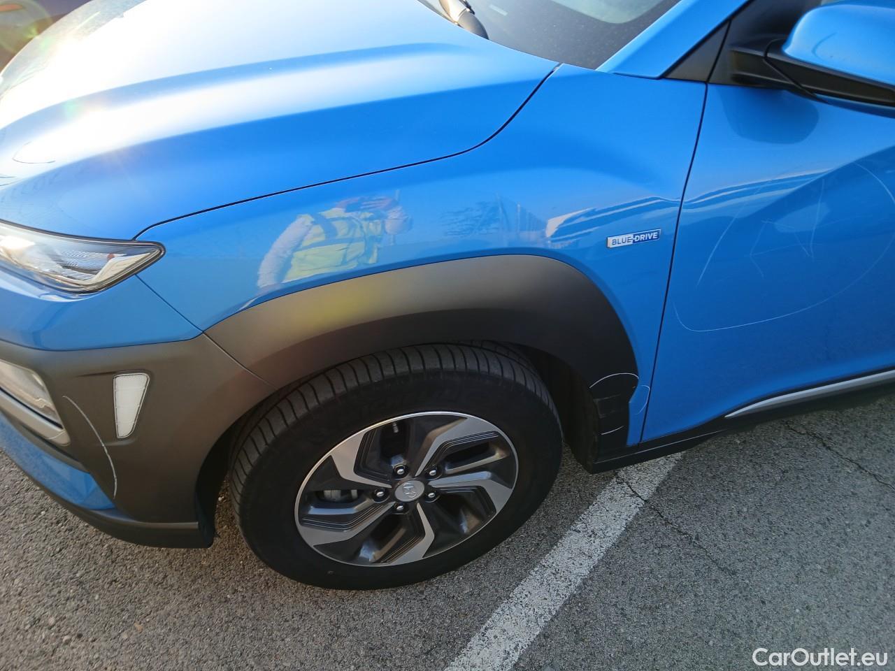  Hyundai  Konna HYUNDAI Kona / 2017 / 5P / todoterreno 1.6 GDI HEV Tecno Red DT #28