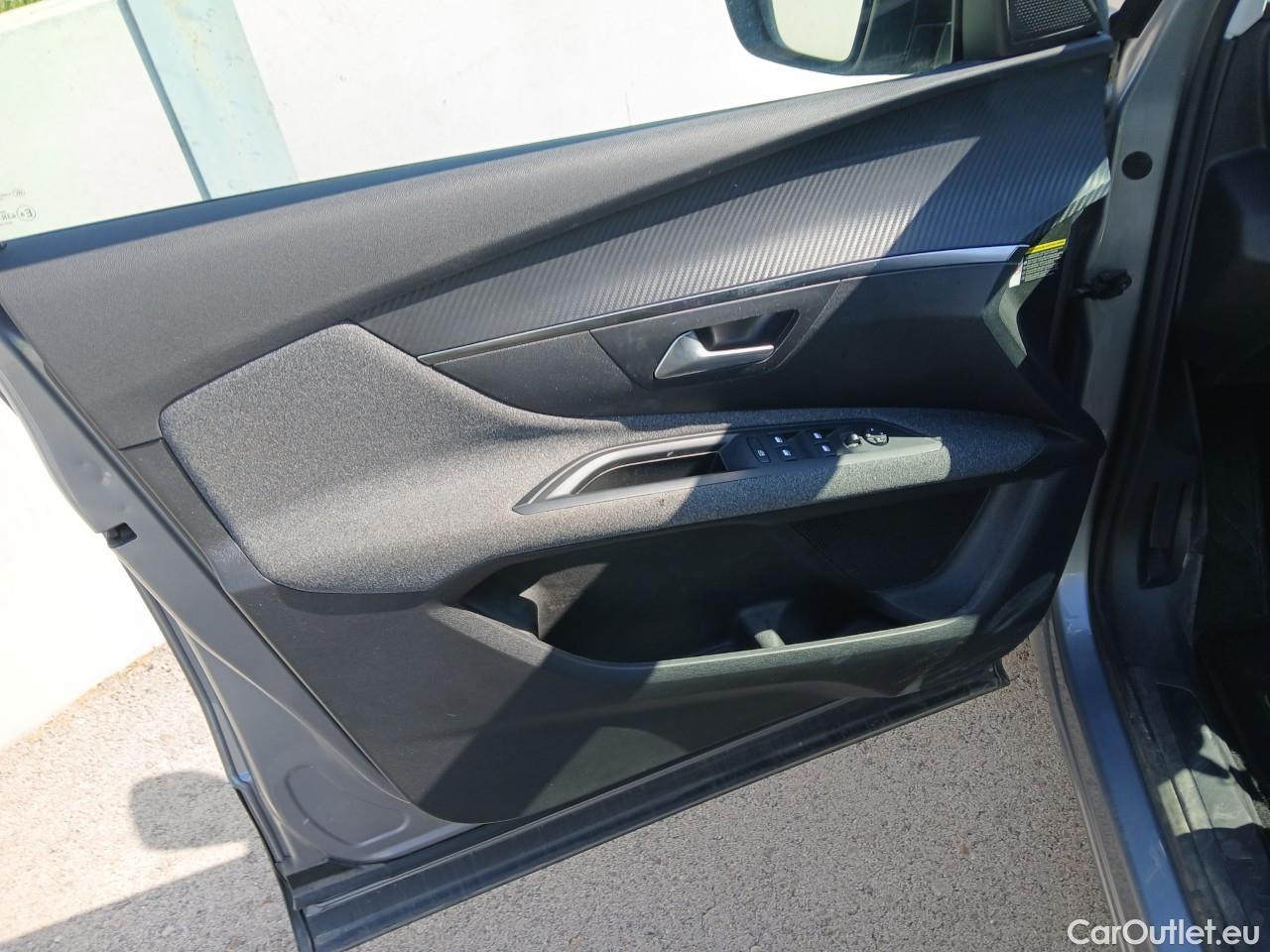  Peugeot  3008  Active 1.5 HDi 130CV AT8 E6dT #6