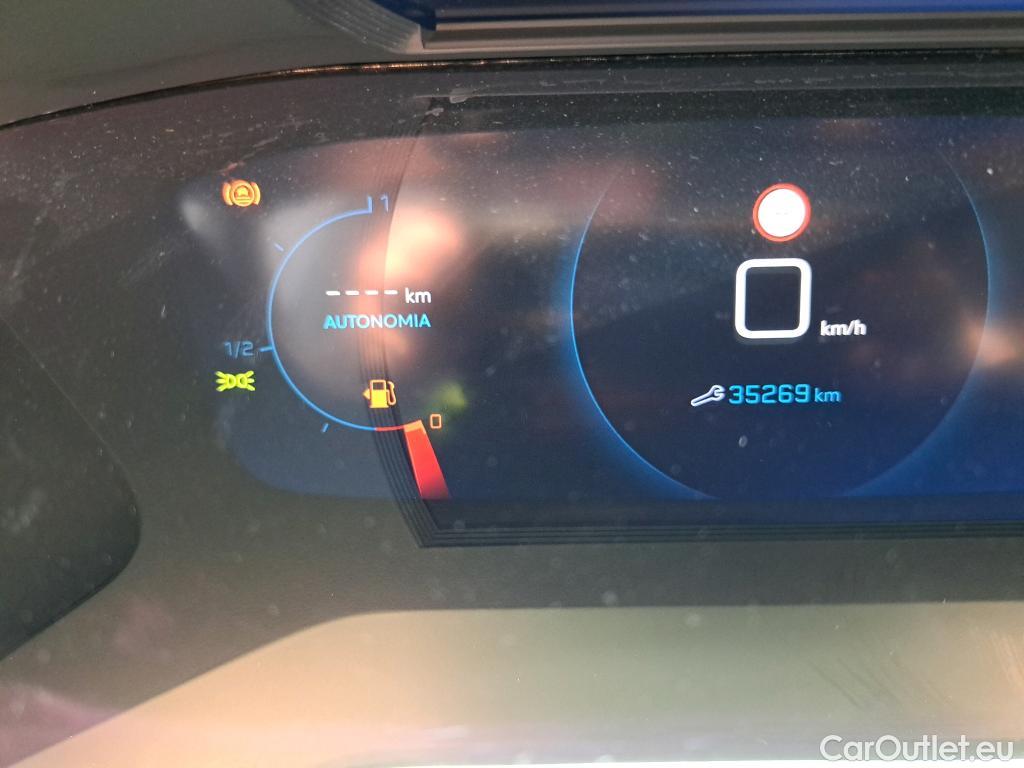  Peugeot  2008  Allure Pack 1.2 PureTech 130CV AT8 E6d #6
