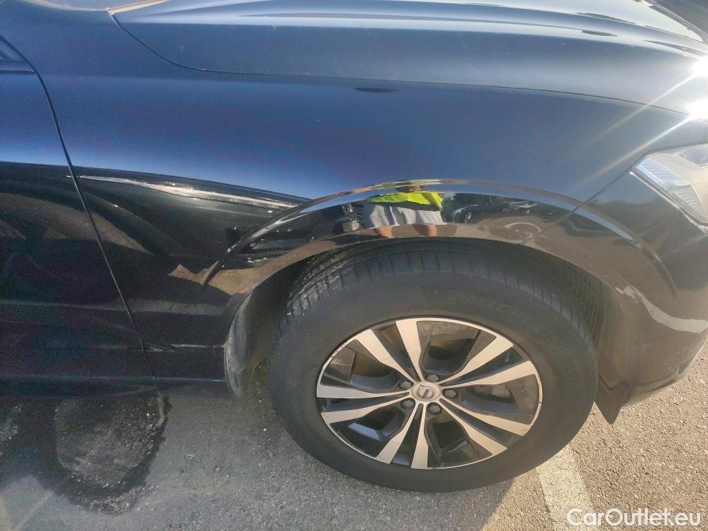  Volvo  XC60 VOLVO  / 2017 / 5P / todoterreno 2.0 T6 AWD Recharge R-Design Exp Auto #36