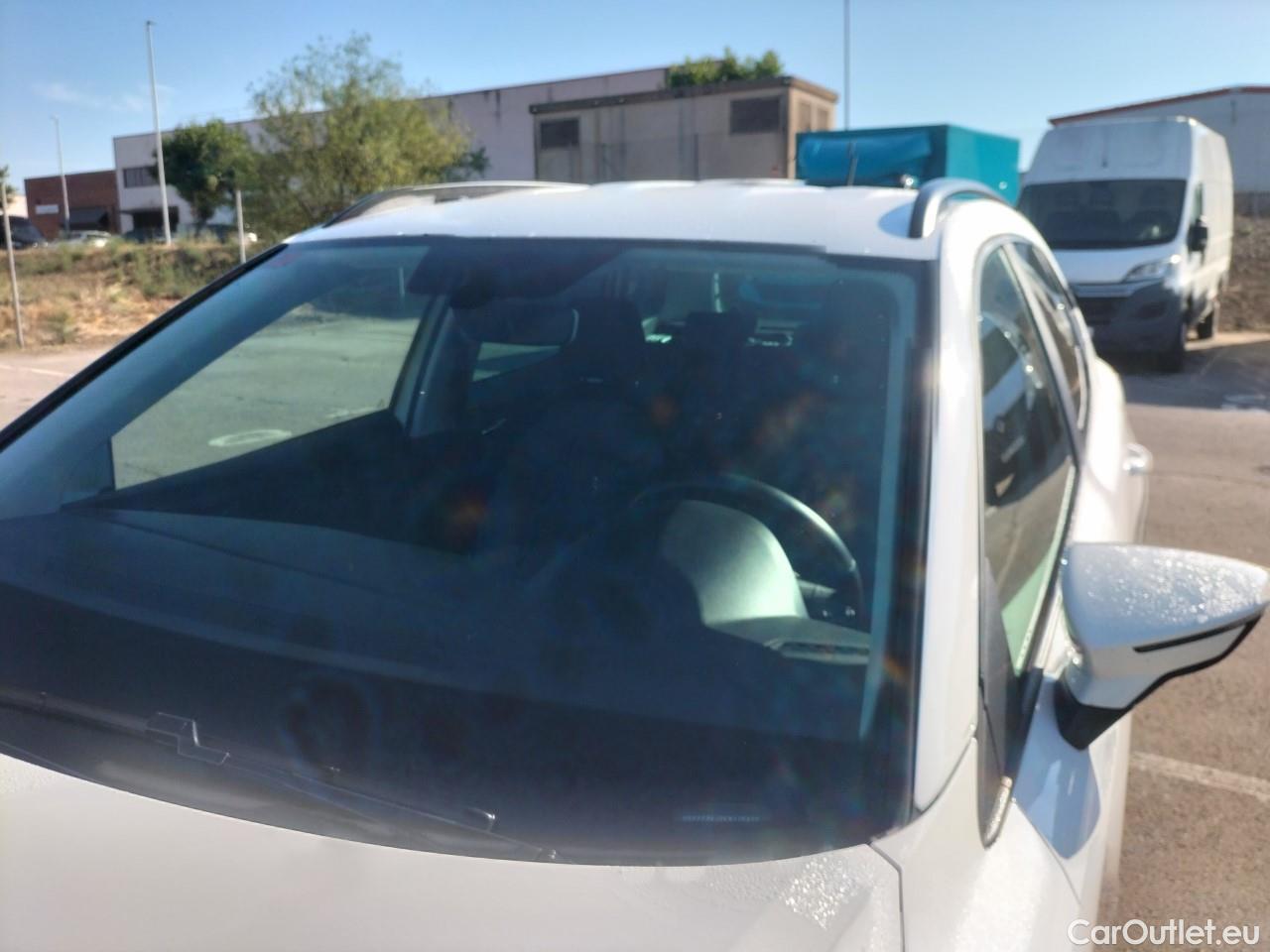  Seat  Arona  Style Edition 1.0 TSI 95CV MT5 E6dT #40