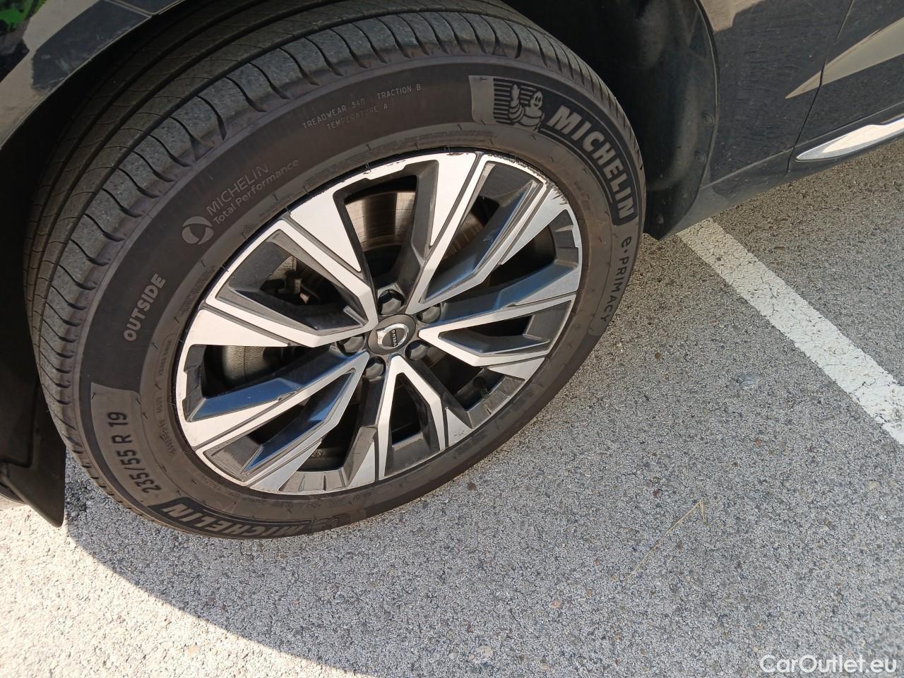  Volvo  XC60  Plus Bright Recharge Plug-In Hybrid AWD 2.0 T6 400CV AT8 E6d #7